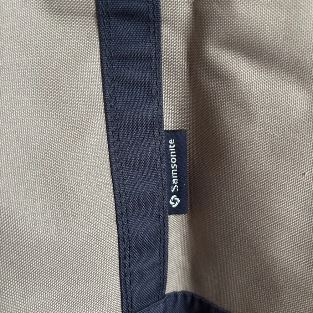 Samsonite Yacht Tote Bag, Navy Beige 2-tone, 24
